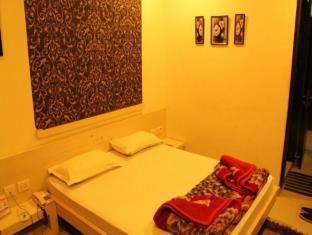 בהופאל Hotel Shalimar Deluxe מראה חיצוני תמונה