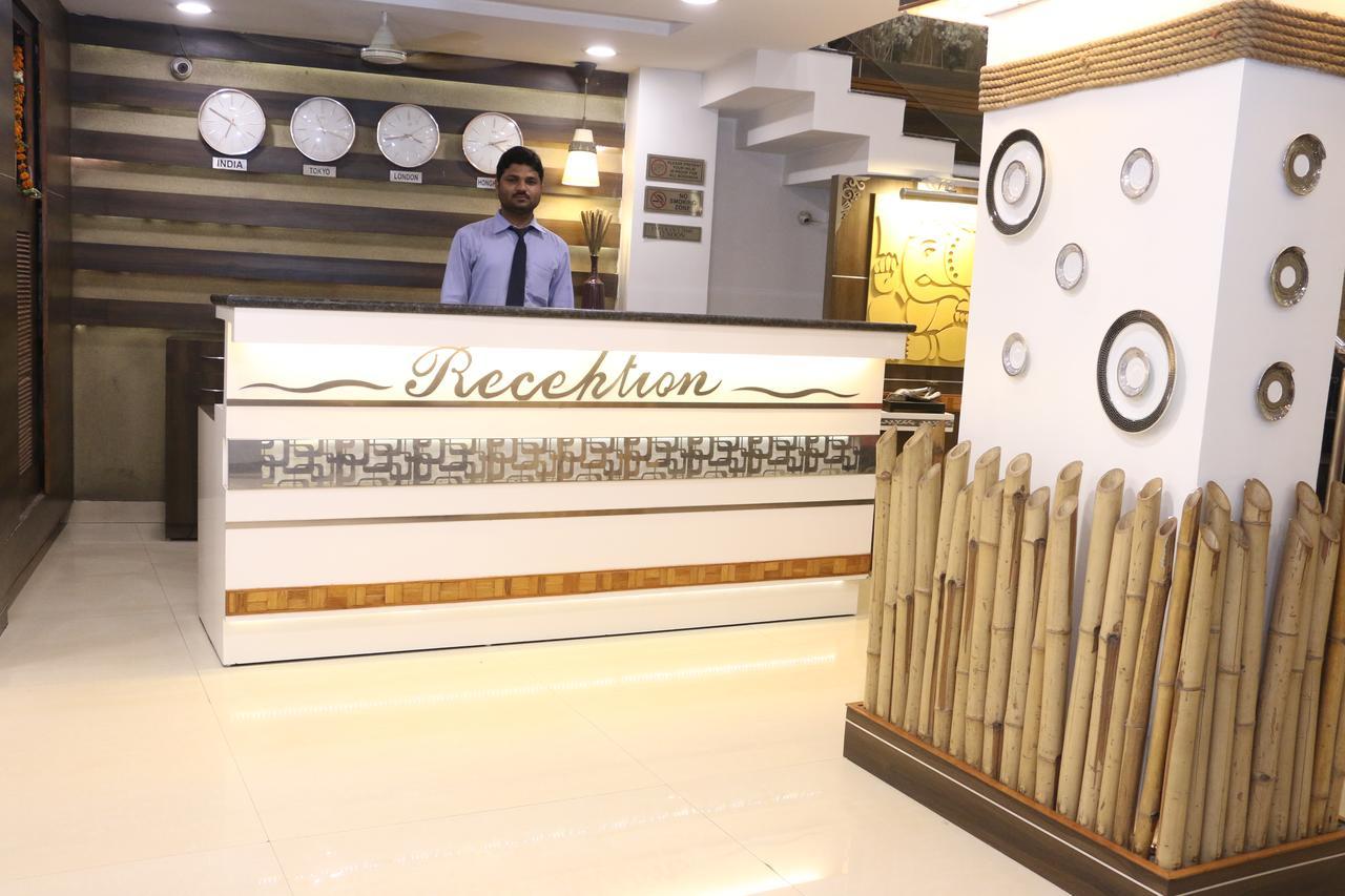 בהופאל Hotel Shalimar Deluxe מראה חיצוני תמונה