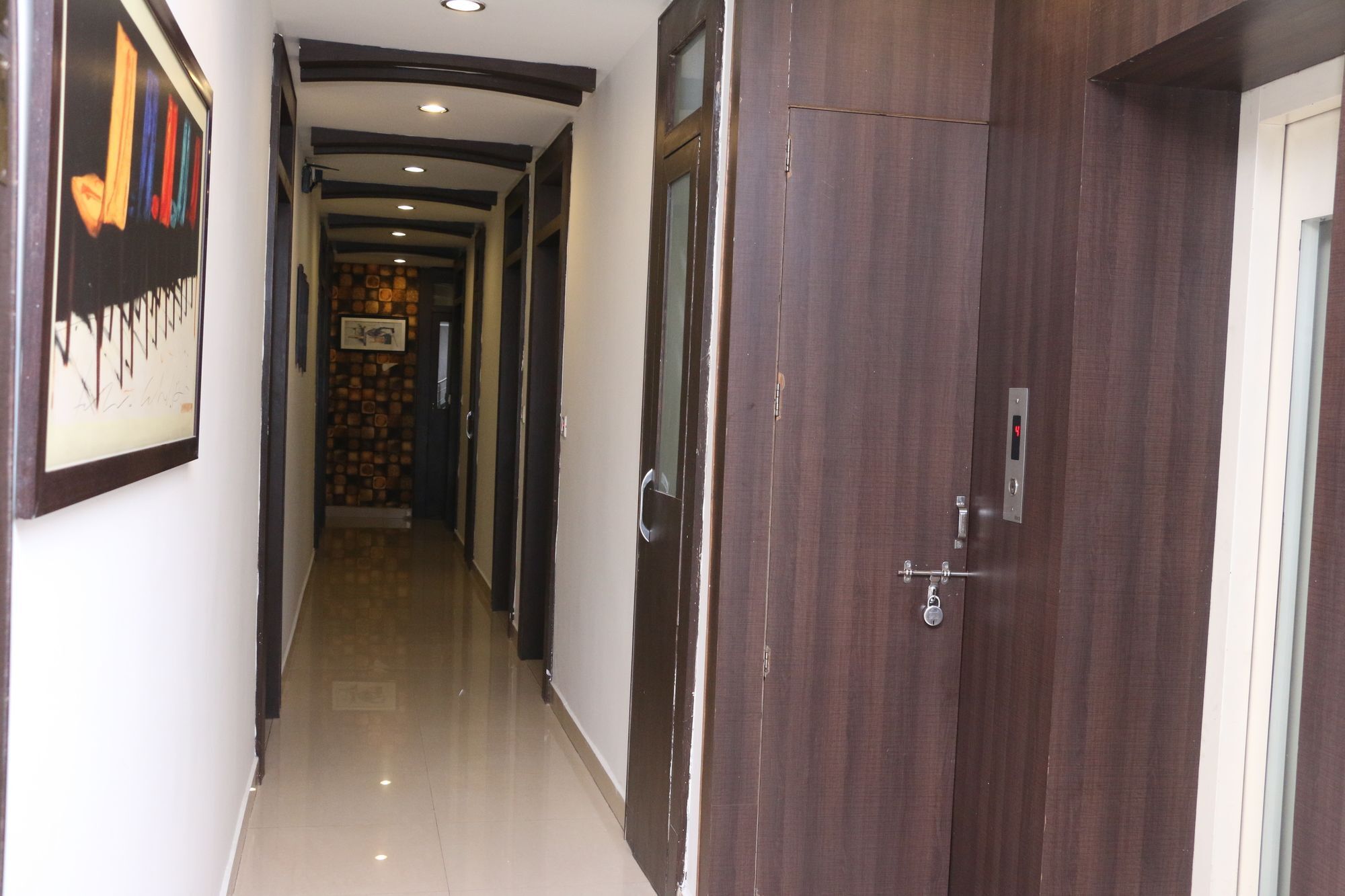 בהופאל Hotel Shalimar Deluxe מראה חיצוני תמונה