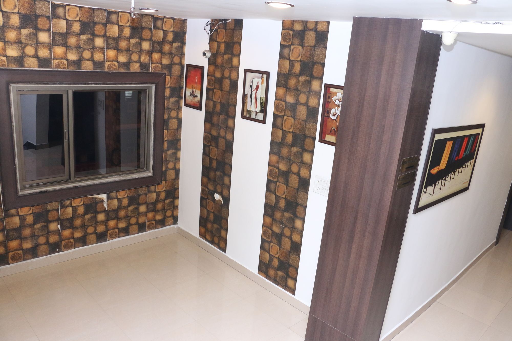 בהופאל Hotel Shalimar Deluxe מראה חיצוני תמונה